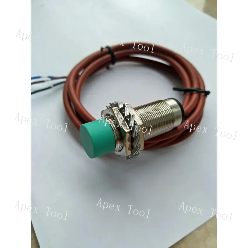 detecteur-de-proximite-capacitif-m18-resistant-aux-hautes-temperatures-capteur-de-detection-non-metallique-niveau-de-materiau-niveau-de-liquide