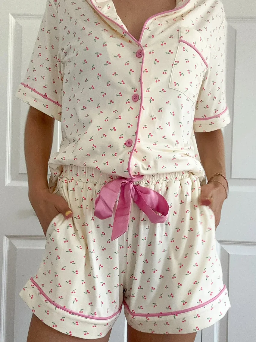 

Marthaqiqi Printing Women Sleepwear Set Sexy Turn-Down Collar Nightgowns Short Sleeve Nightwear Shorts Casual Ladies Pajama Suit