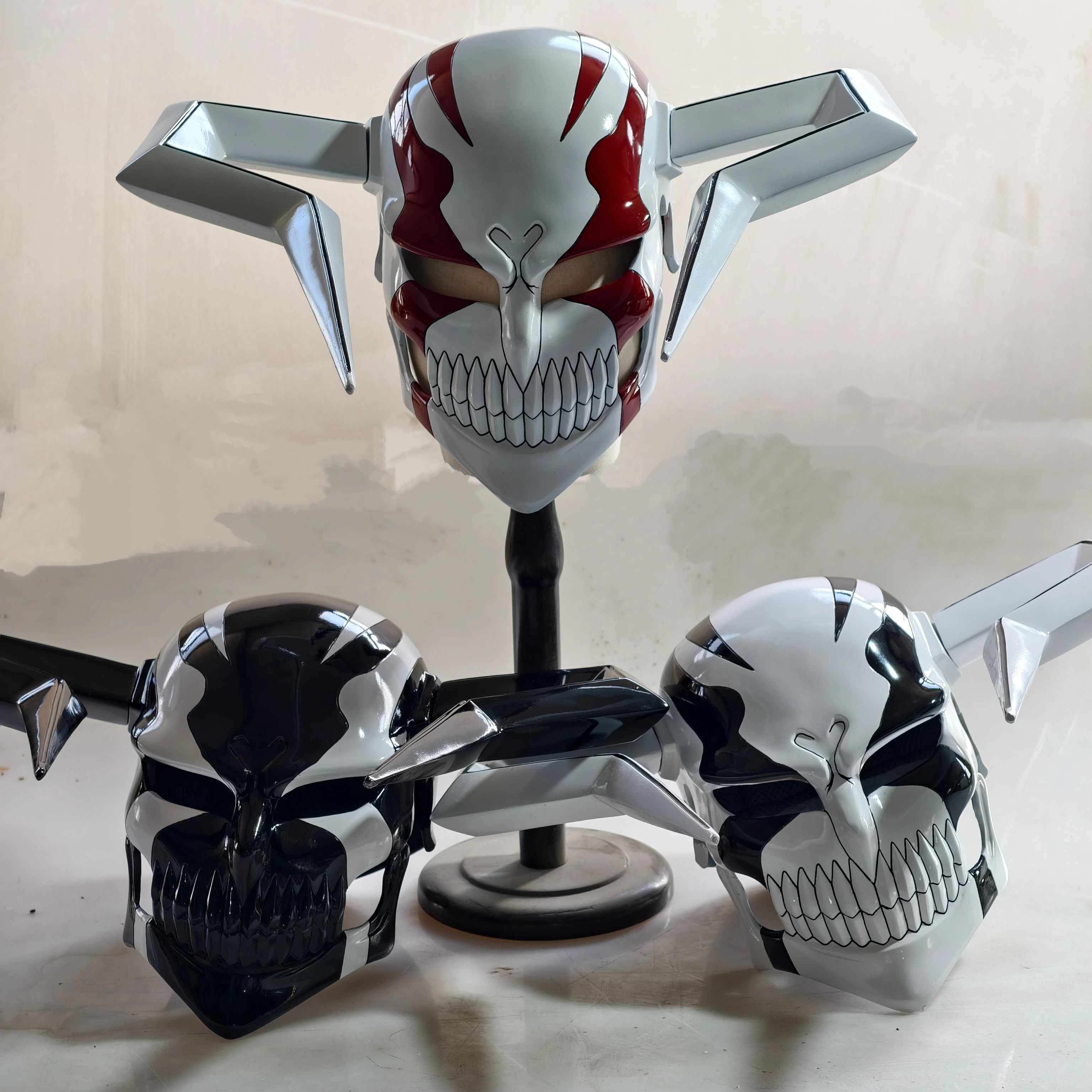 Bleach Full Hollow Ichigo Mask with Detachable Bull Horns - Vasto Lorde Ox Helmet Fiberglass Cosplay Prop Wearable Replica