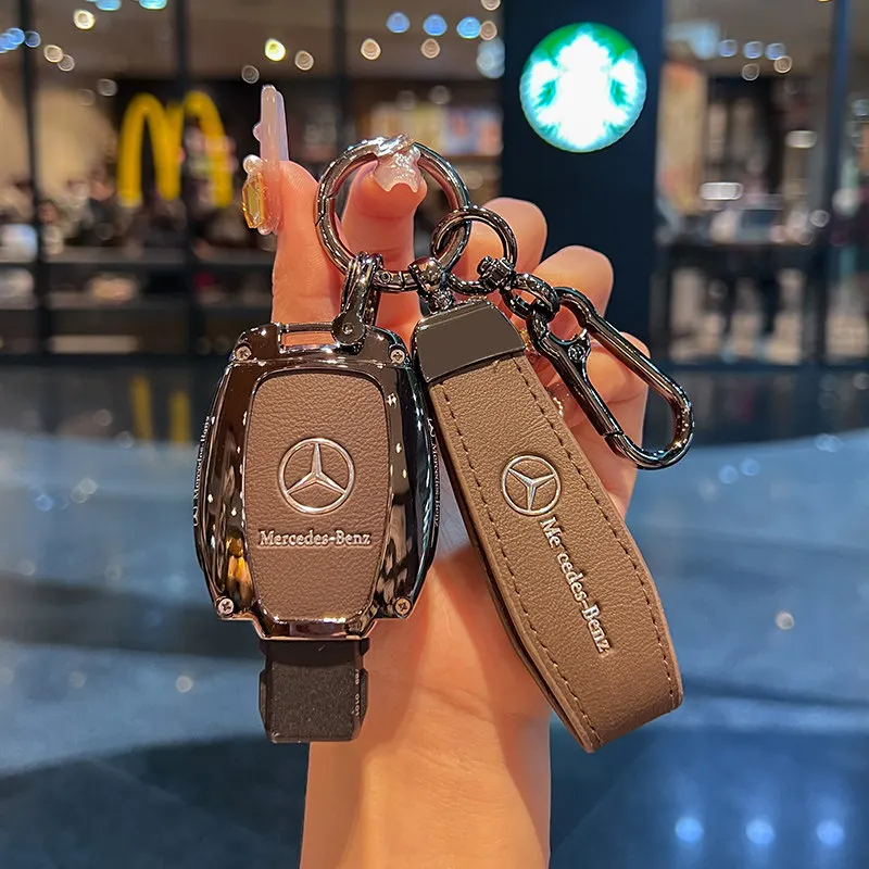 Suitable for Mercedes Benz Gla200 key set C200L buckle B200 car Cla220 male C180L old female GLC260 shell