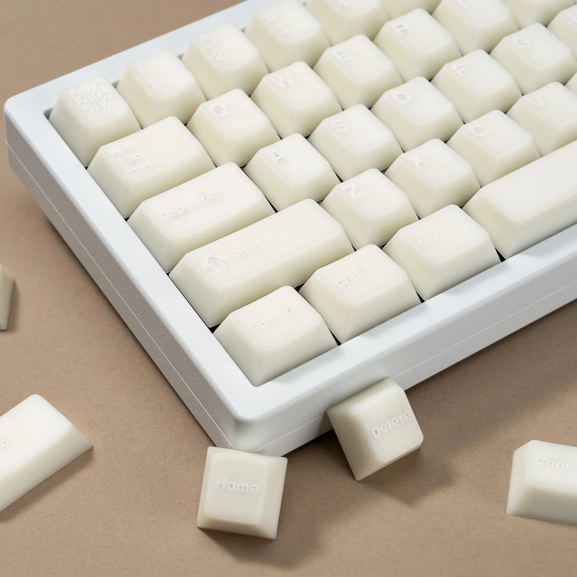 

White marble semi-transparent keycaps Original height ABS two-color two-color keycaps Mechanical keyboard