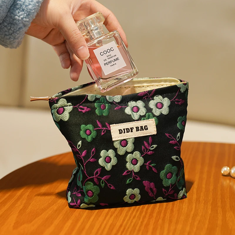 Women\'s Makeup Bag Small Black Flowers Large Capacity Cosmetic Canvas Storage Bag Portable Coin Purse Commuter Card Holder Ins