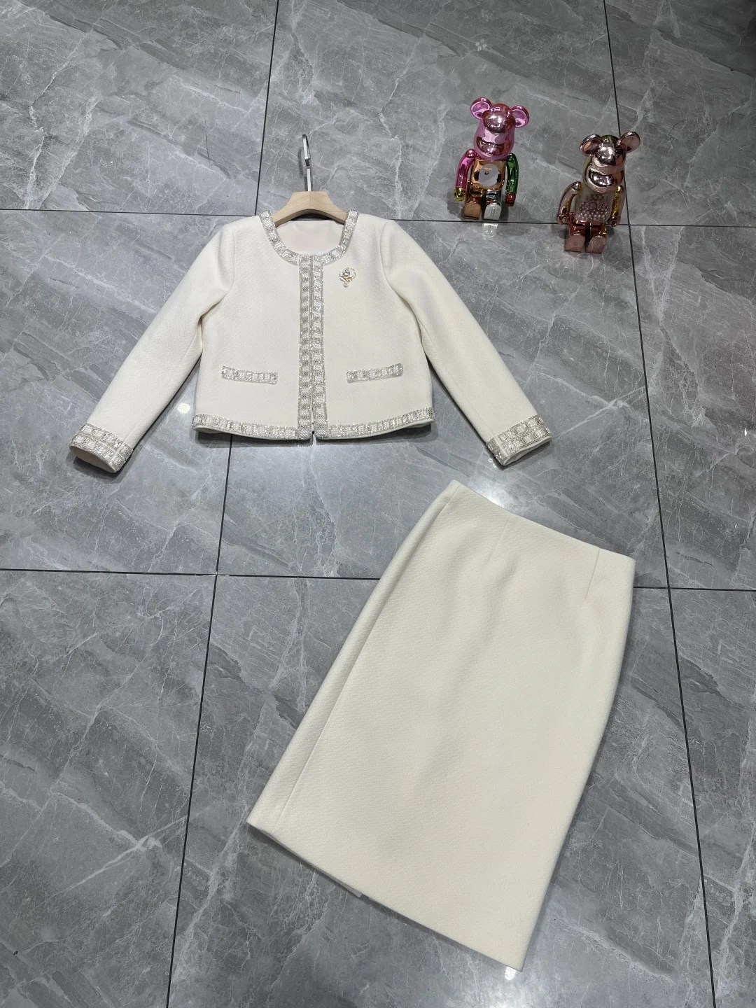 ZJYT Giacca di lana e gonna di tweed con perline di lusso Abito da donna in due pezzi Autunno Inverno 2025 Nuovi set di abiti da ufficio per feste