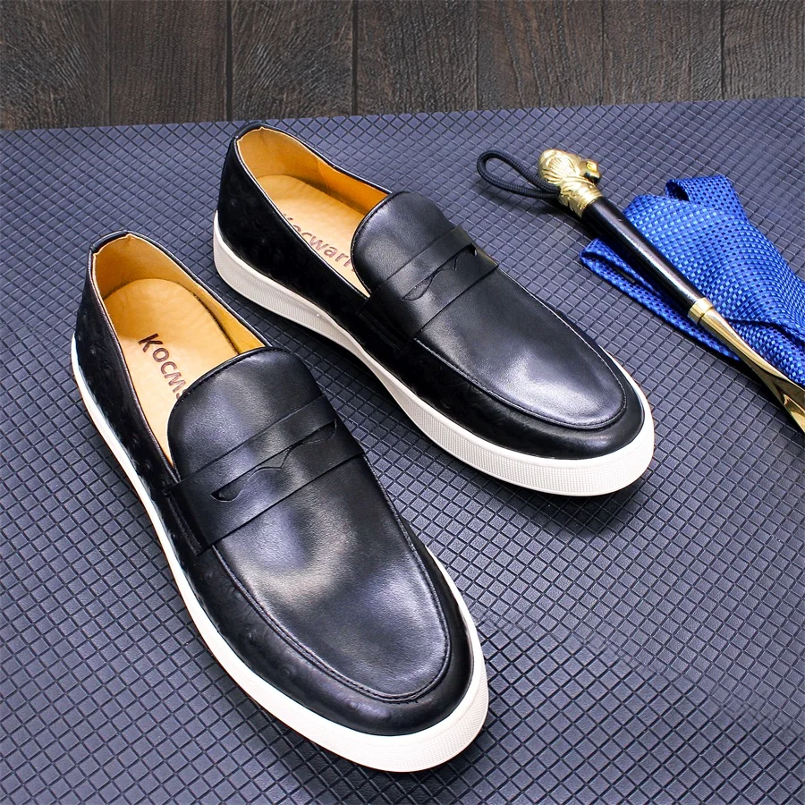 Casual Men\'s Leather Shoes Handmade Leather Totem Pattern Men\'s Shoes Non-slip Flat Loafers Dating Banquet Party Shoes