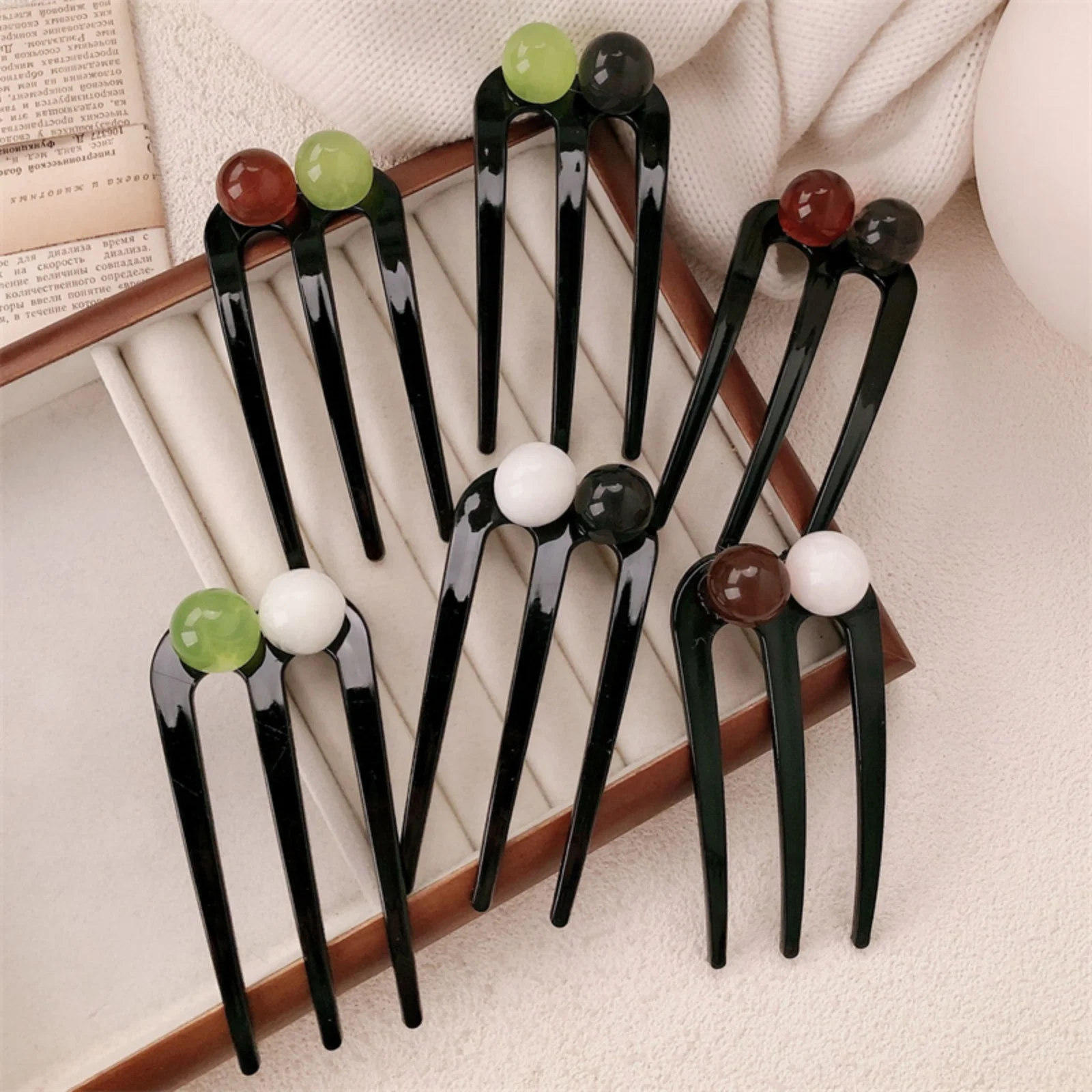 1 Stück Dual-Perlen-Haargabel-Clips, 2-teiliges Set, stilvoller gebrochener Pony-Haarschmuck für Frauen, ideal für schicke Hochsteckfrisuren – Detail 7