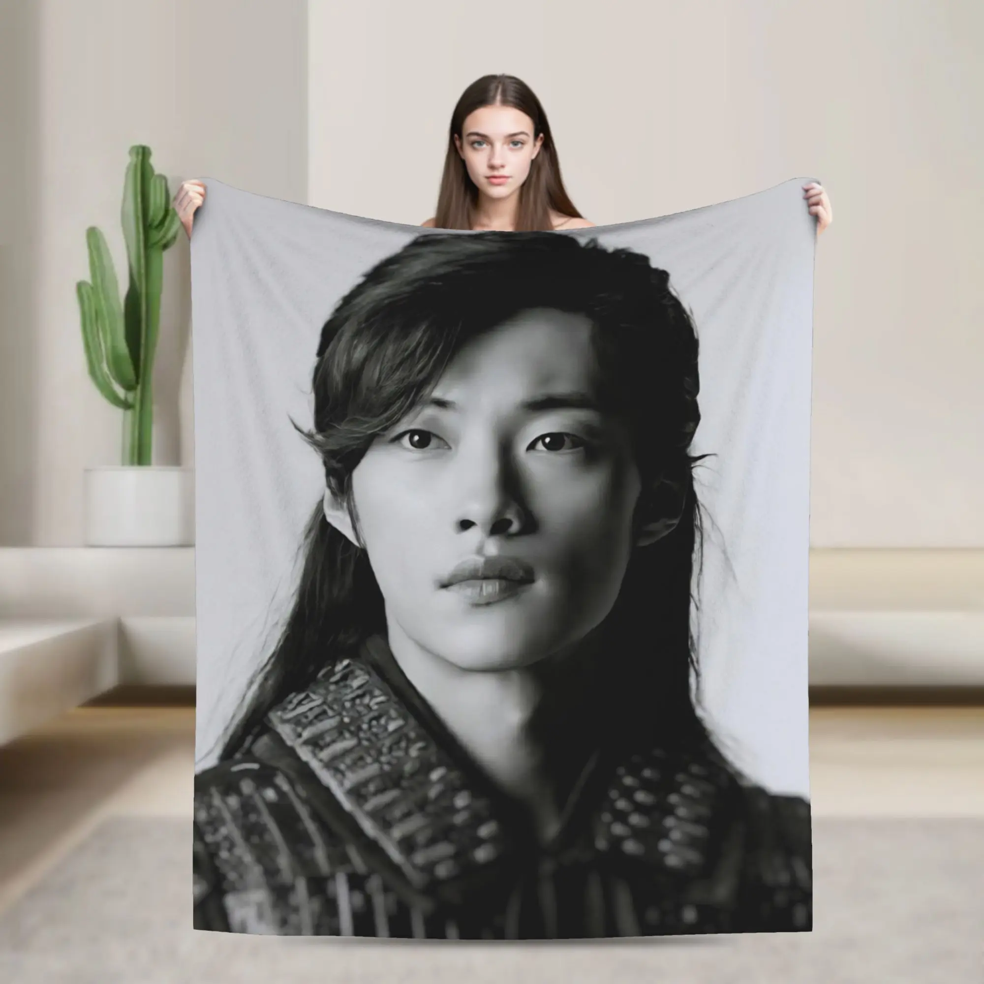 Woo-Do Hwan The King Eternal Monarch Blanket Soft Warm  Throw Blanket Autumn Travel Couch Chair Sofa Bed Fashion Bedsprea
