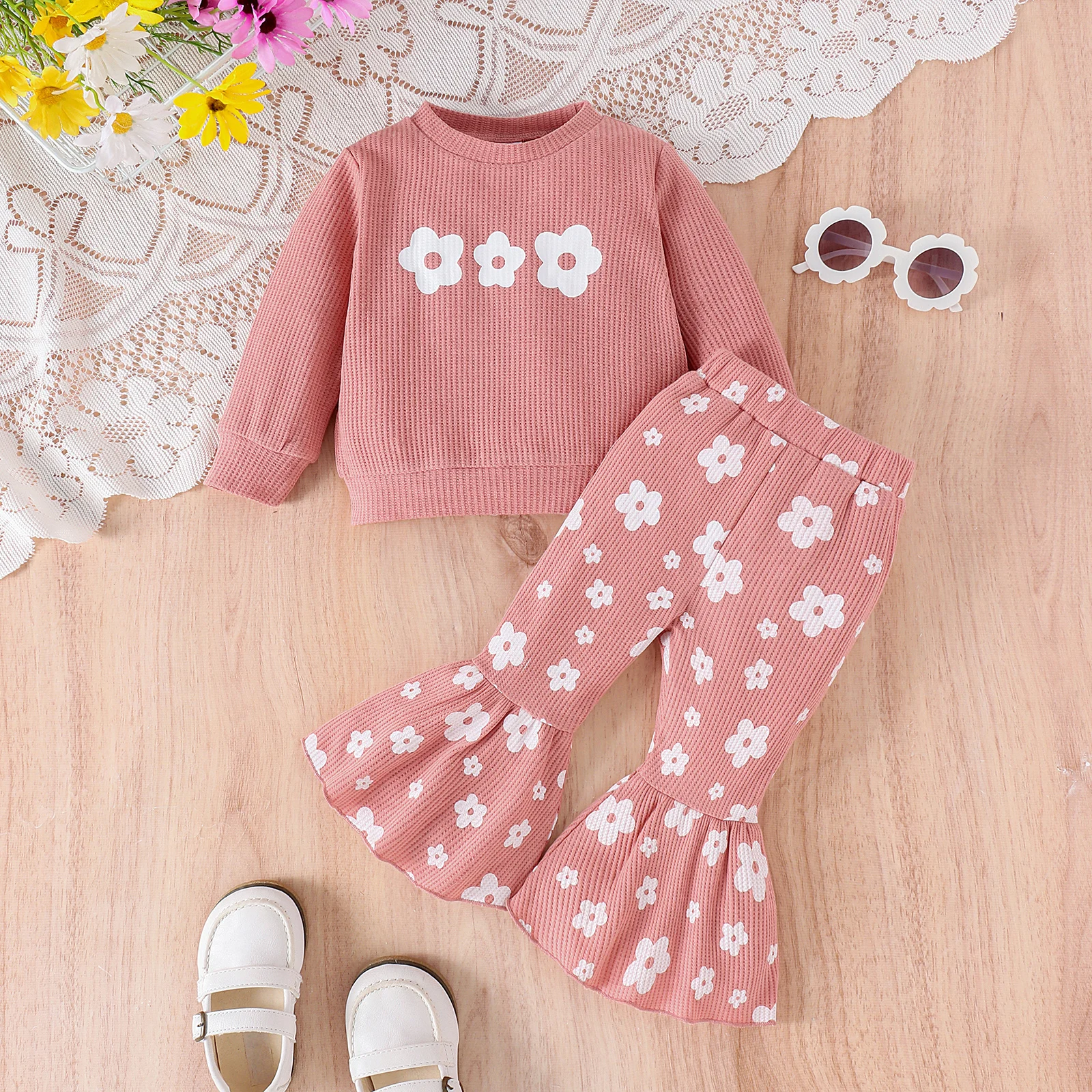 2PCS Autumn Trend And Fashion For Girls Aged 0-3 Years Old, Round Collar Printed Long-Sleeved Top + Printed Pantsuit