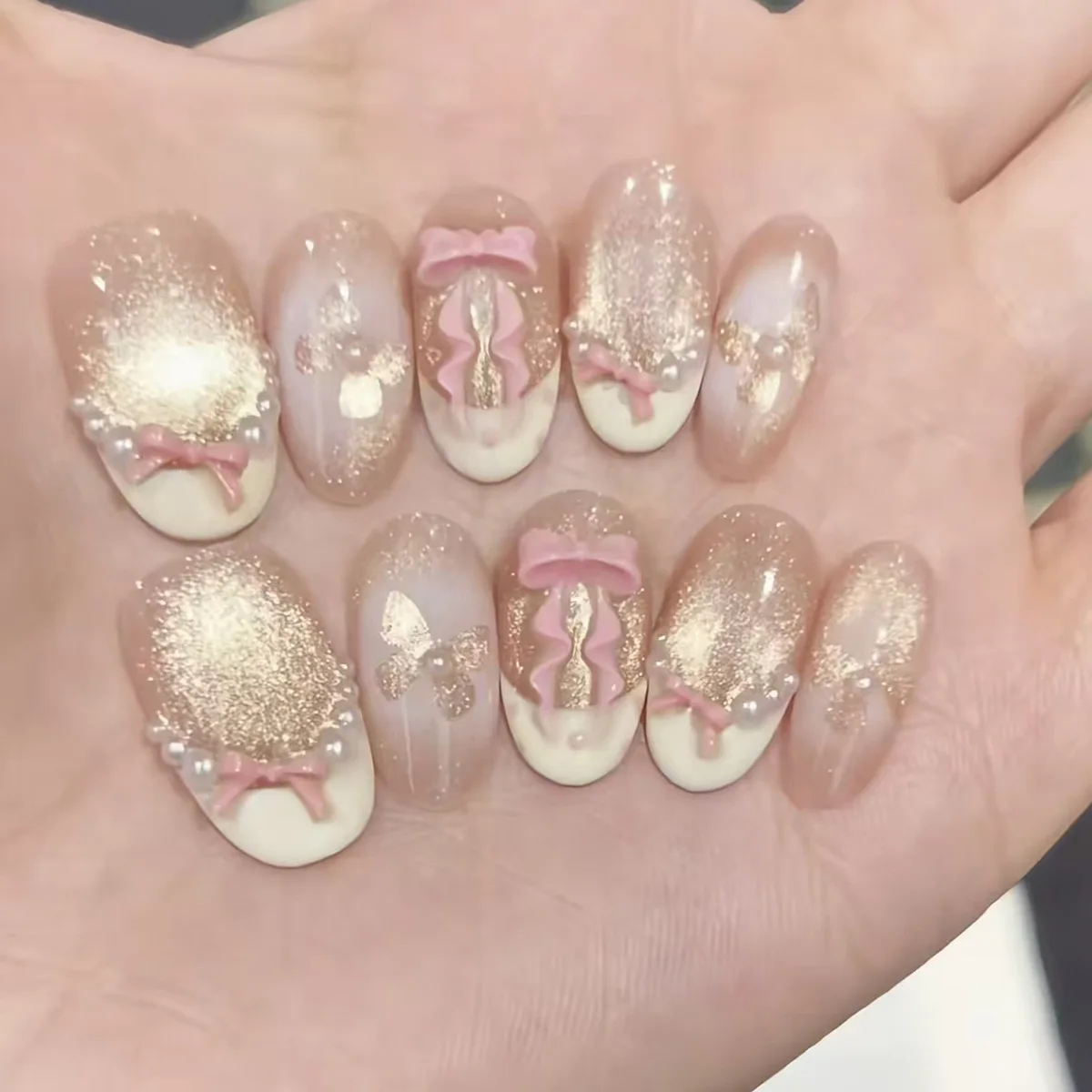 

24Pcs Cat's Eye Milk White French Fake Nails Pink Bow Pearl Press on False Nails Short Round Head Reusable Full Cover Nails Tips