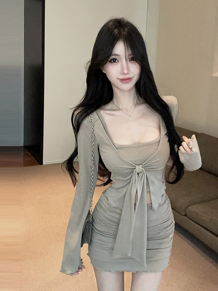 Korean Style Fashion Retro Camisole Strap Wrap Slimming Long Sleeve Dress Two Piece Set Women's Sexy Style Pure Color Casual ...