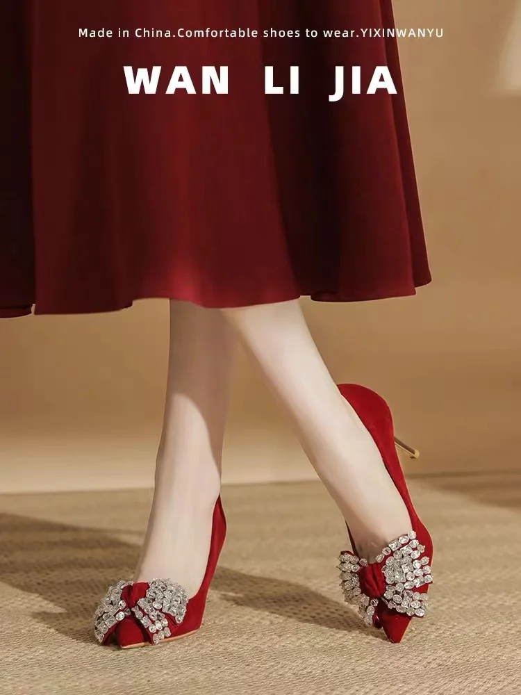 

Luxury Velvet Sexy Red Women's Shoes Glitter Shiny Rhinestones Diamonds High Heels Wedding Party Bling Shoes Pointed Toe Pumps