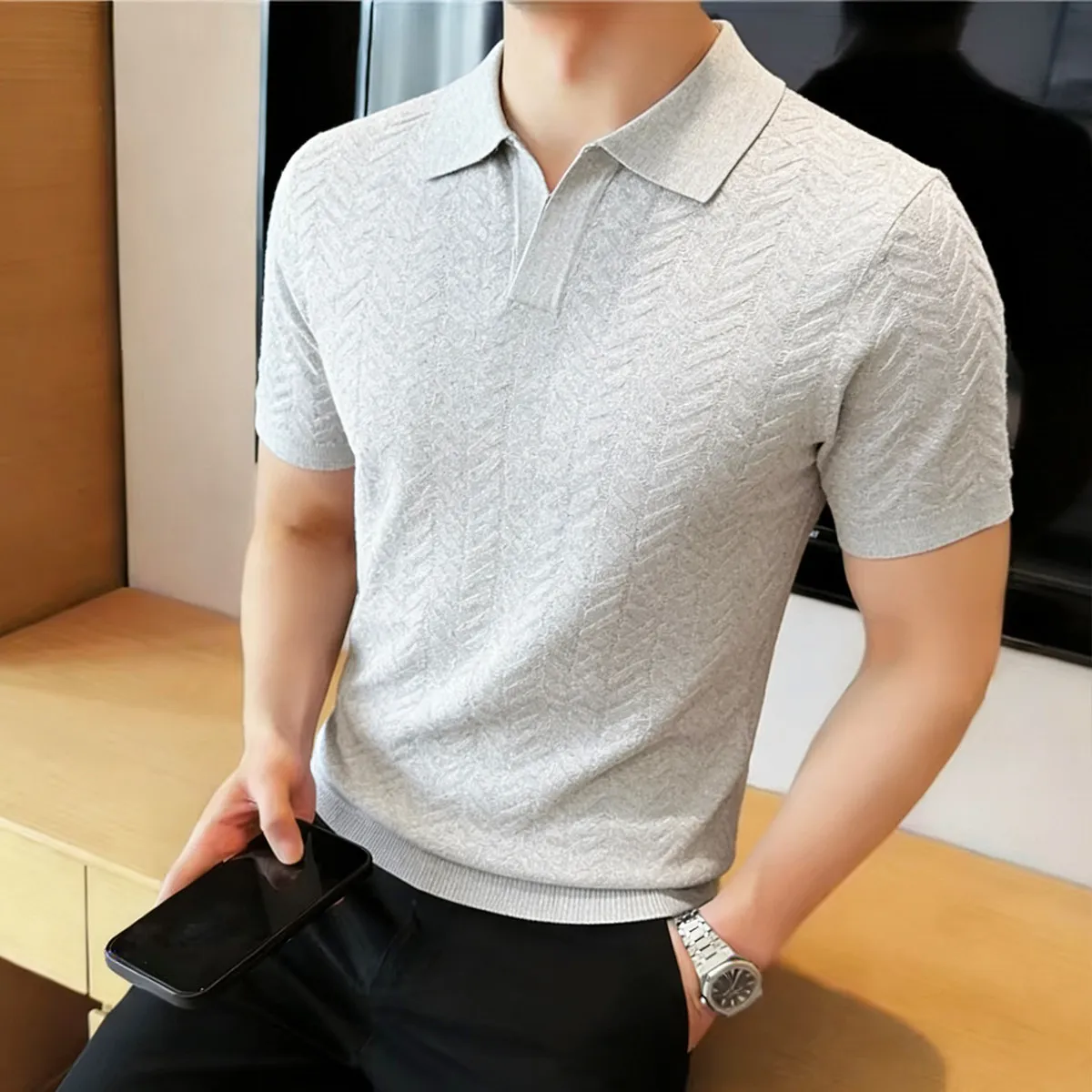 

Летняя мужская трикотажная рубашка-поло из ледяного шелка с V-образным вырезом, повседневный трикотажный пуловер с коротким рукавом, деловая офисная футболка, мужская одежда