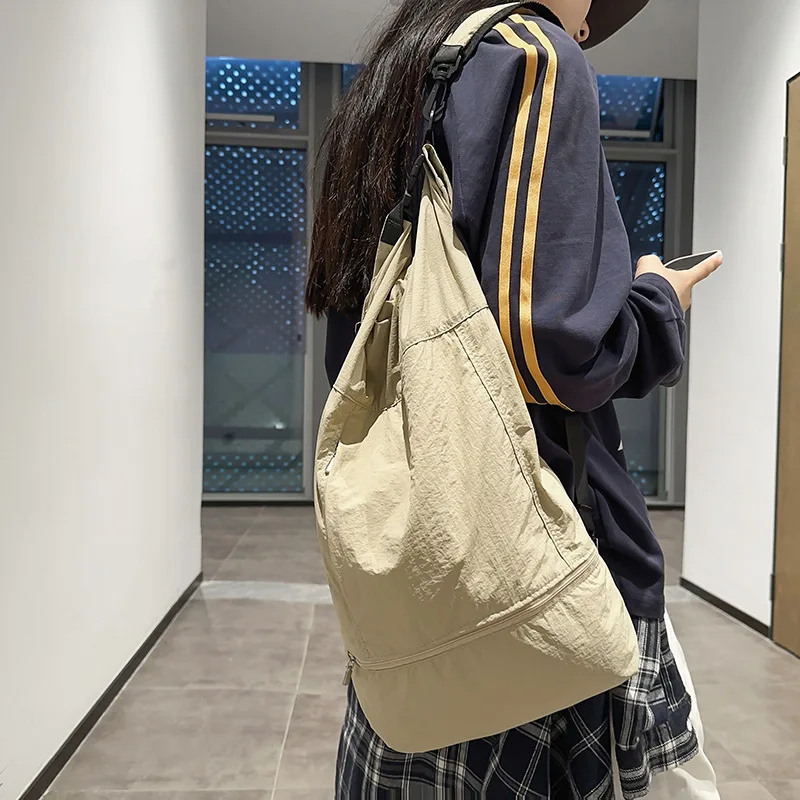 

Новая свернутая сумка на плечо для городского фитнеса, устойчивая к морщинам, для мужчин и женщин, большая вместительная сумка через плечо