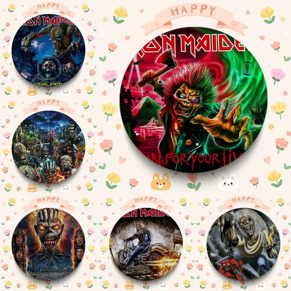 Pin de Metal Personalizado Band I-Iron C-Cool M-Maiden, Broche Retrô de Anime, Emblema de Colarinho de Desenho Animado, Joia de Presente para Fãs