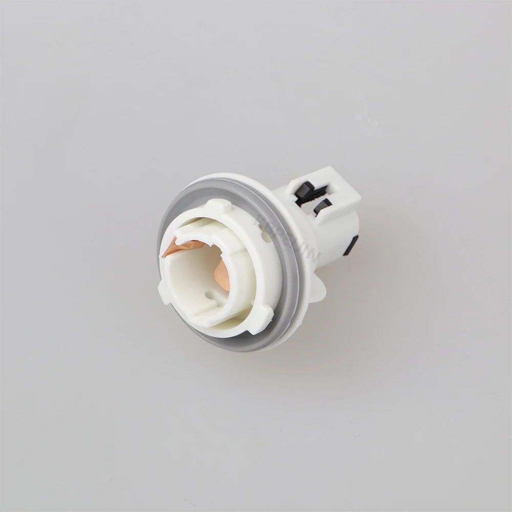 For Nissan Livina X-Trail Teana NV200 Sunny 1156 PY21W Bulb Holder Car Light Socket Replacement Parts 1PC