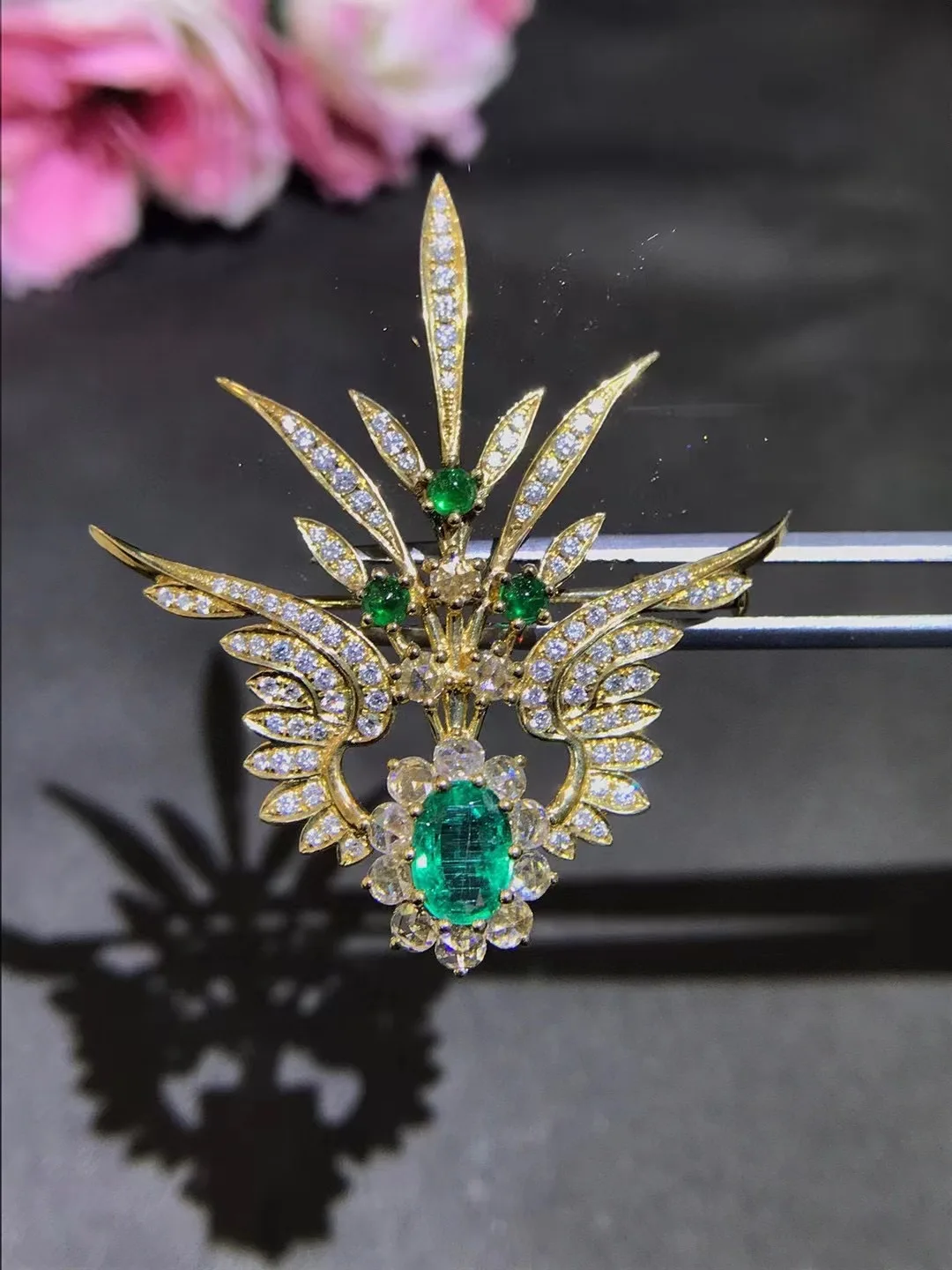 

natural emerald brooch 18K gold with diamond vintage luxury jewelry fine women jewelry free shipping