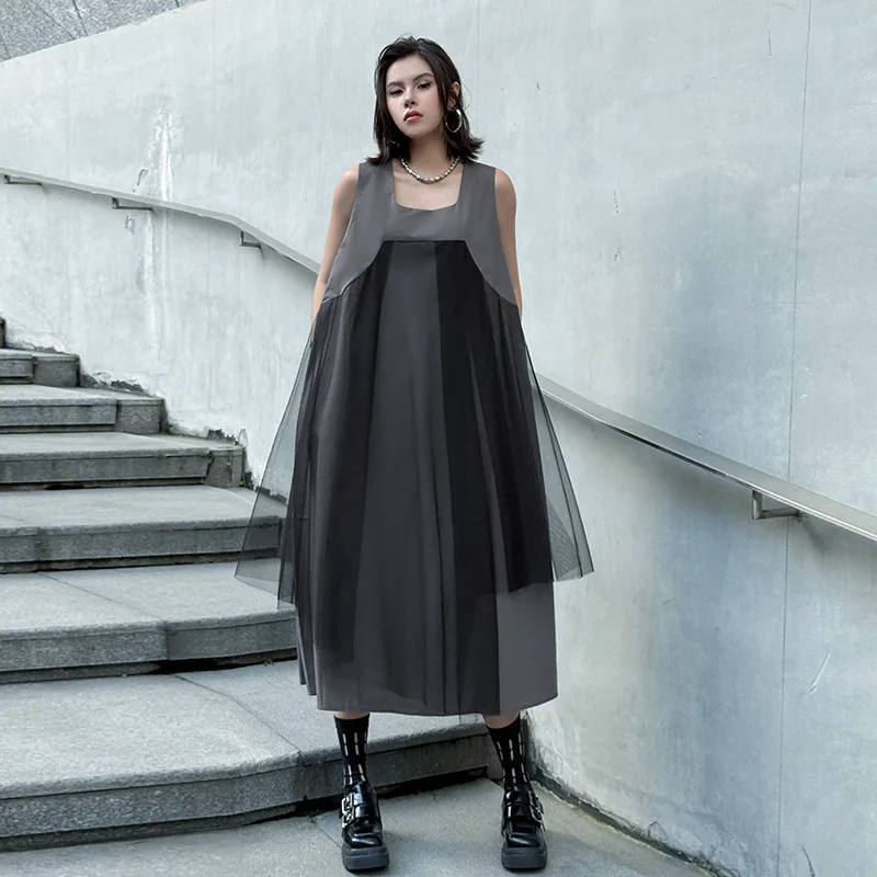 

Vintage plus size sleeveless dress, patchwork mesh square neck dress, 2025 summer loose and fashionable grey A-line skirt
