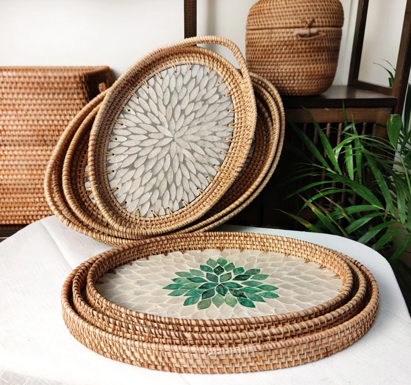 Handmade Rattan Shell Basket  Fruit Storage Breakfast Tray Organizer for Drinks Snack Coffee  Bread Plate Household Woven Dishes