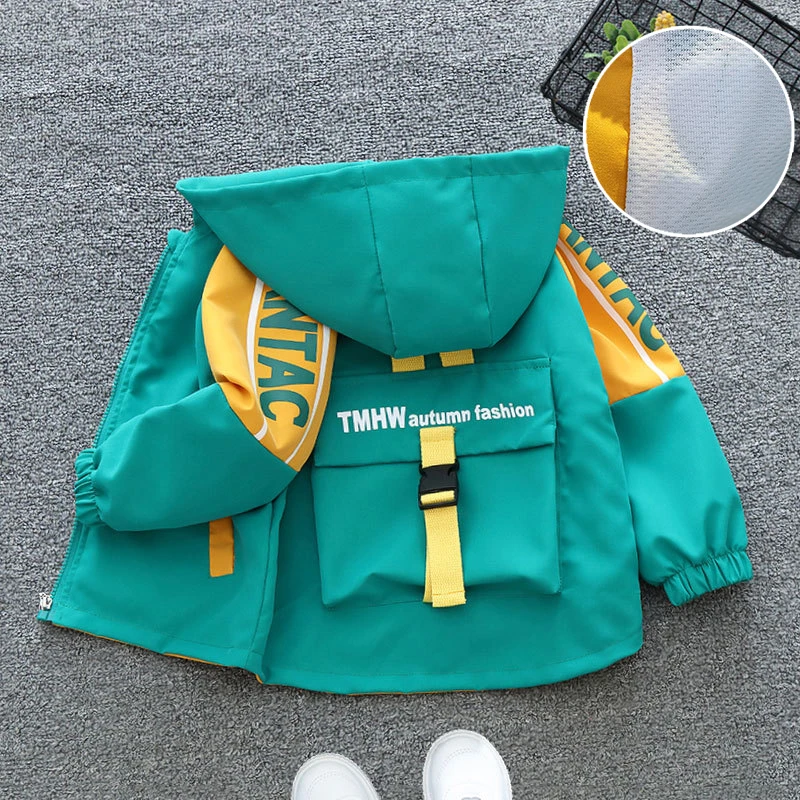 Frühling Herbst Neue Jungenjacke Modische Buchstaben-Patchwork Kapuzen-Sportjacke für 2 3 4 5 6 7 Jahre alte Kinder Oberbekleidung Kinderkleidung – Detail 3