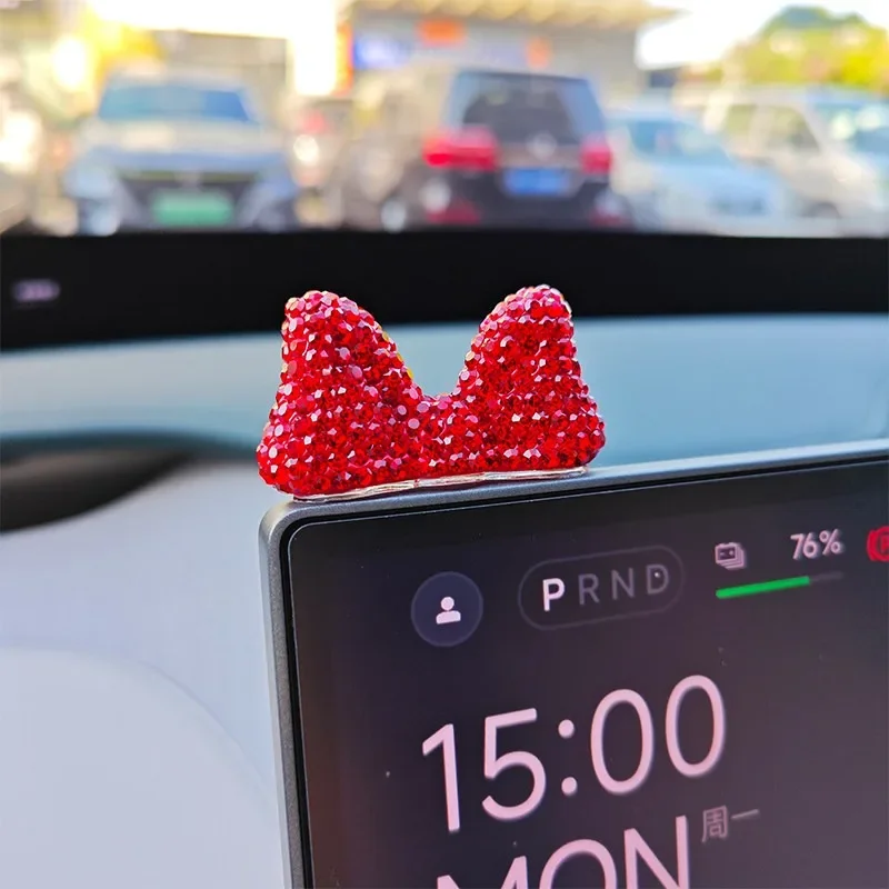 Full Diamond Bow Car Ornament Exquisite Car Rearview Mirror Pendant Diamond Bow Car Small Ornament Car Screen Decoration