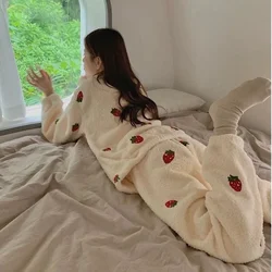 Kadın pijama setleri Chic Kawaii basit çilek kore tarzı Chic gevşek dişiler rahat tatlı o-boyun ev tekstili yumuşak sıcak pijama