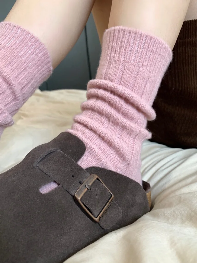 Neue Winter Kaschmir Wolle Frauen Socken Casual Japanische Mode Einfarbig Dicker Lange Socke Mädchen Thermische Warme Crew Socke – Detail 3