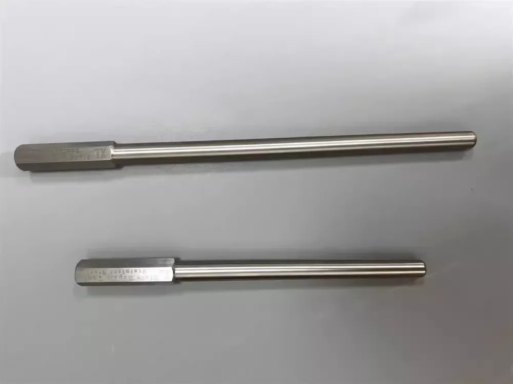 Image of Flötenreparaturwerkzeug für Musikinstrumente, Blechblasinstrumente, Rohrkorpus, Mundstückreparatur, Reparatur von Dellen, Verformungen, Richtwerkzeug, Kern