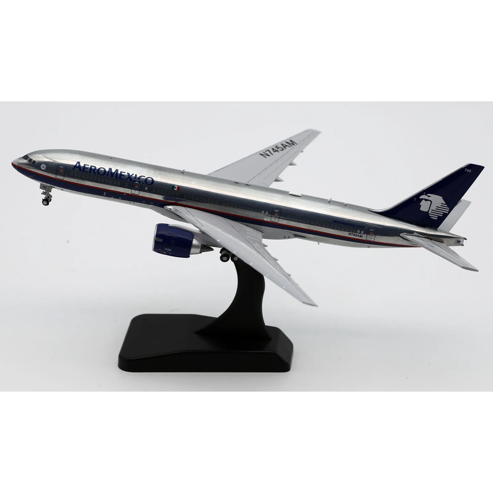 XX40025 Alloy Collectible Plane Gift JC Wings 1:400 Aeromexico Airlines Boeing B777-200ER Diecast Aircraft Jet Model N745AM