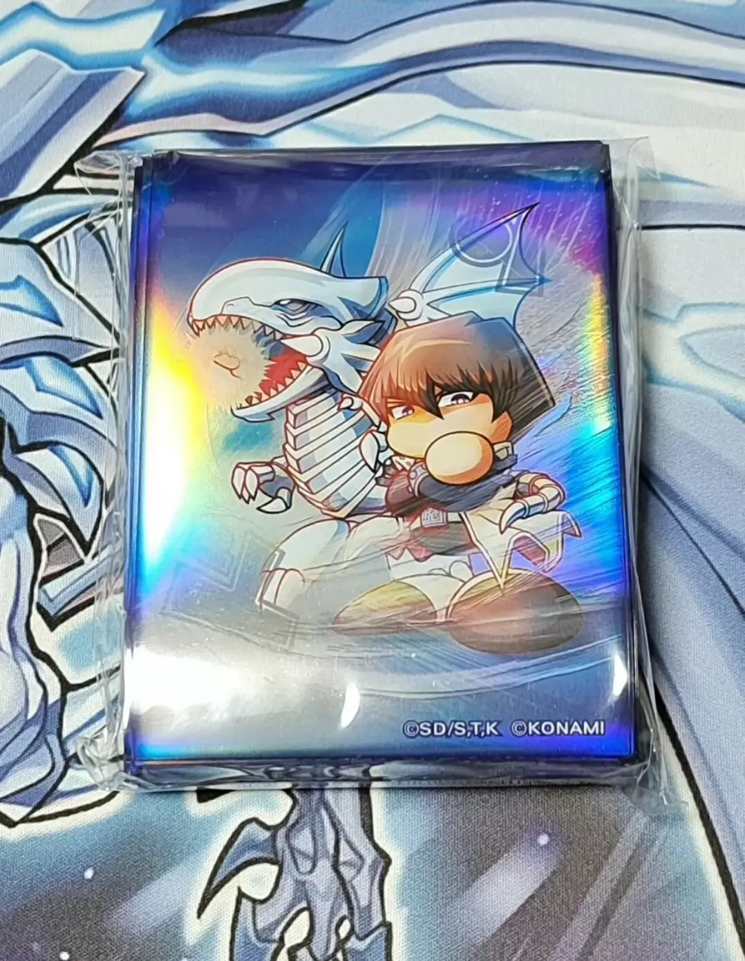 

70Pcs Yugioh Master Duel Monsters Blue Eyes White Dragon Kaiba Q Edition Collection Official Sealed Card Protector Sleeves