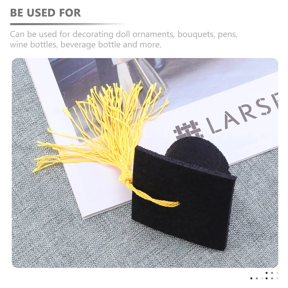 

10pcs Mini Graduation Cap Toppers Doctoral Hats Wine Caps Decor Party Favors Graduation Hat Jar Topper Beverage Bottle Decor
