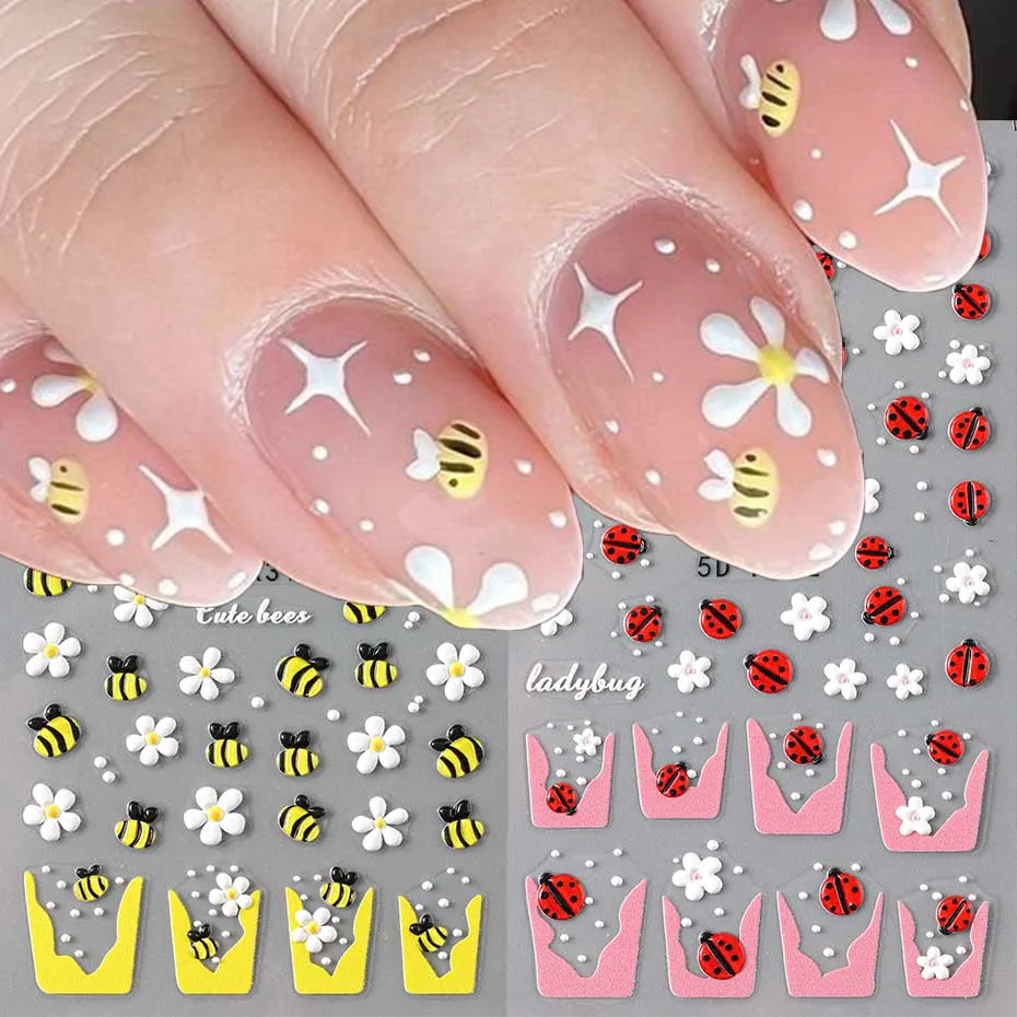 Cartoon Bee Daisy Nail Art Stickers Decals White Daisy Floral Cute Bee Self Adhesive Slider DIY Engraving Nail Art Decoration