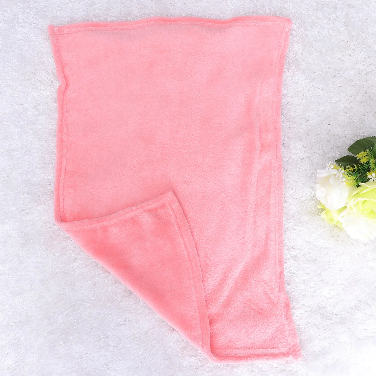 

Flannel Pet Bedding Fleece Blanket for Pets Warm Comfortable Lightweight Ideal for Dogs Cats Soft Solid Color Pet Towel