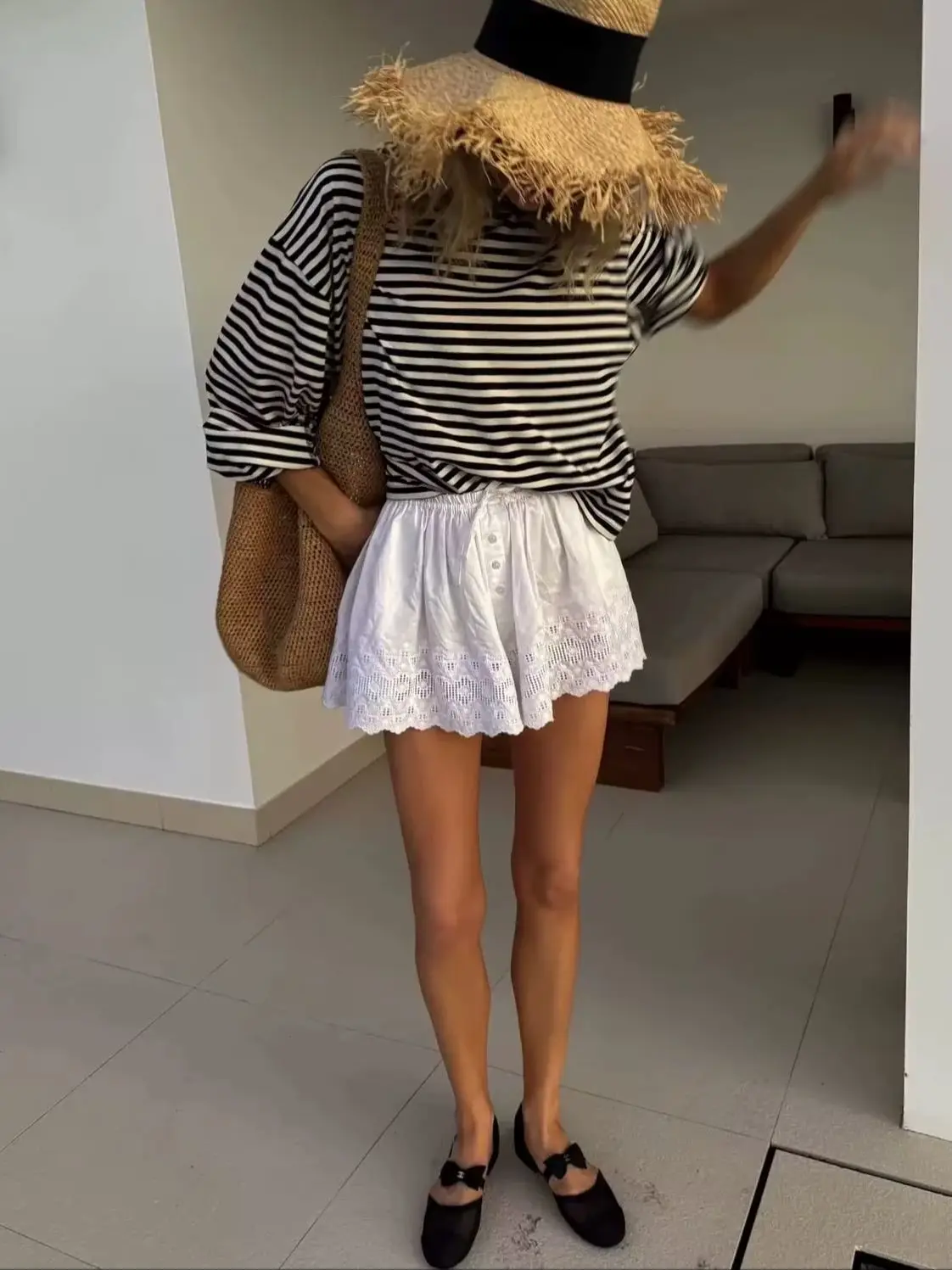 Embroidery Hollow Out Women's Short Pants 2026 New 100% Cotton Elastic Waist Solid Color Casual Loose Shorts