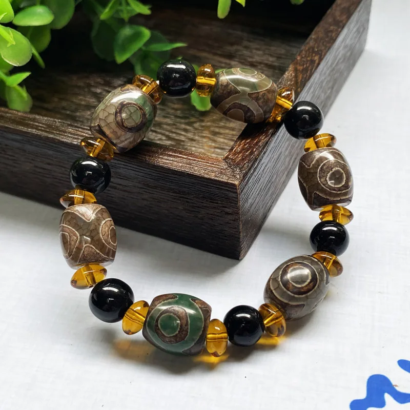 

Old Agate Bracelet Single Loop Three Eyes Tianzhu Agate Tibetan Bracelet Night Market Running Jianghu Jade