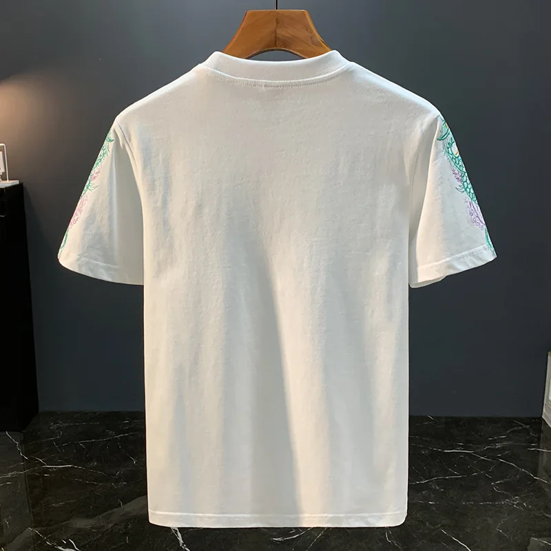 Chinese style embroidered short sleeved T-shirt for men in summer, new ethnic style clothing