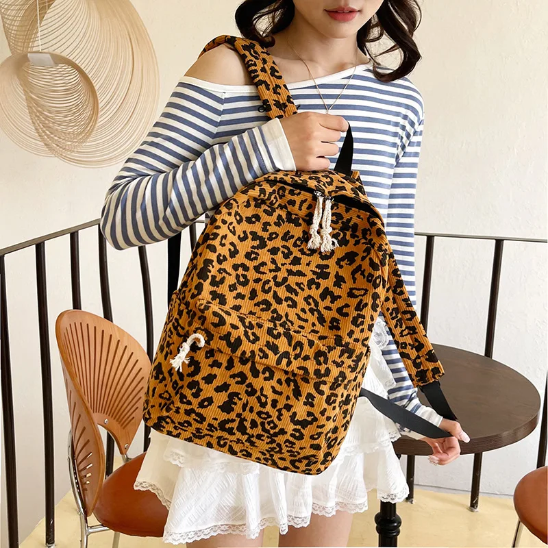 Leopard Print Backpack - Stylish Vintage Rucksack for Women, Spacious Campus Bookbag Trendy & Versatile