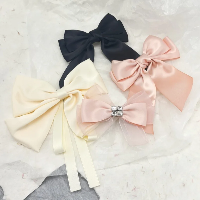 Satin-Schleife Hochwertige Haarspange mit Spitzenrand für Damen und Mädchen Modische Accessoires Luxuriöse Strass-Haarnadel