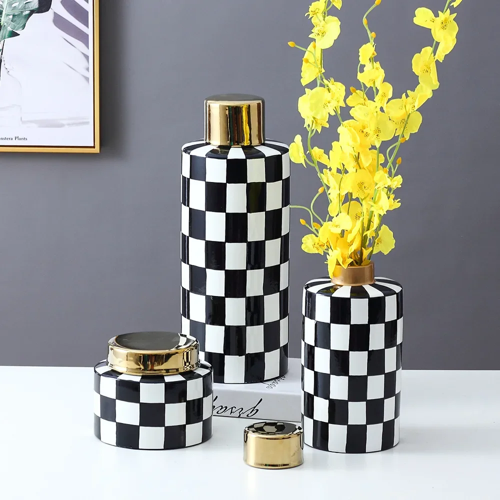 Ceramic Storage Black and White Plaid Vase Vintage Decorative Jar with Cover Desktop Organization Container