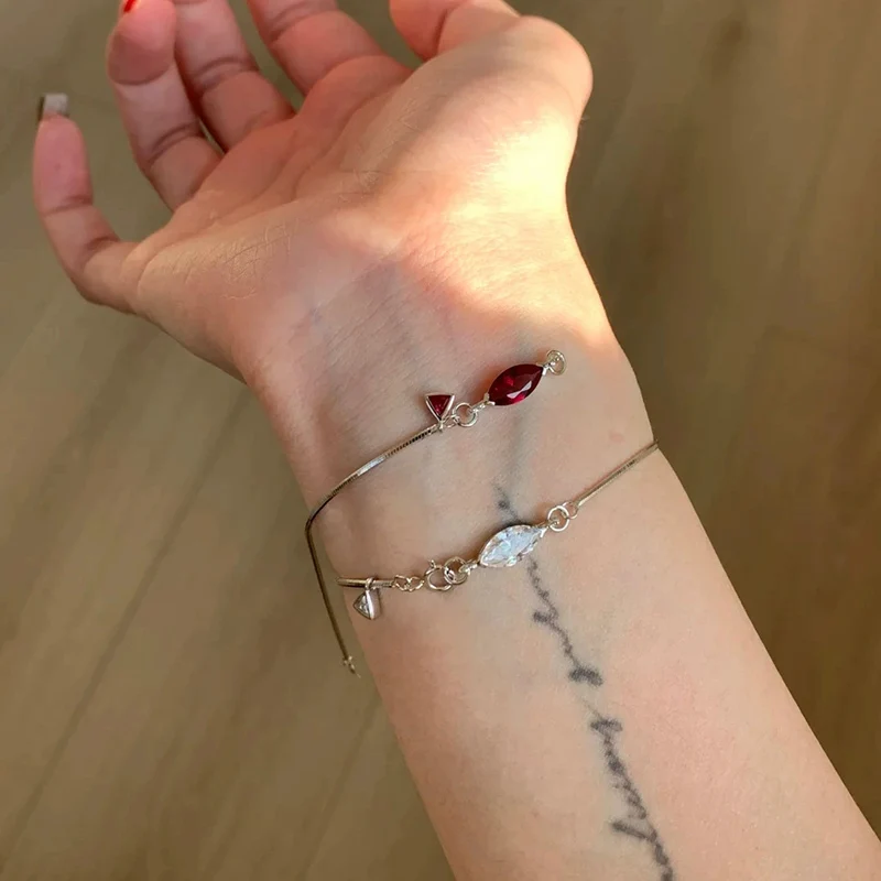 Fashionable Luxury Horse Eye Crystal Snake Bone Chain Bracelet Simple Red Bracelet Triangular Zircon Jewelry for Women KOFSAC