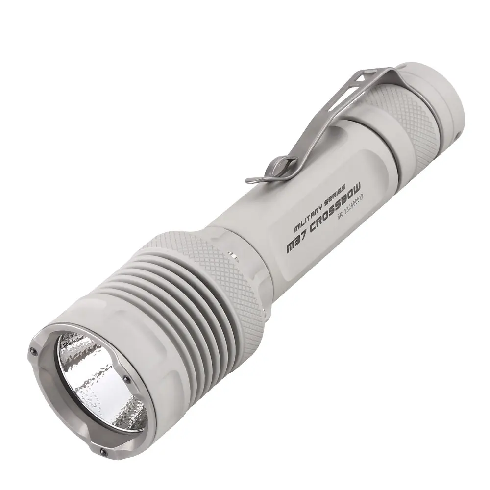 

Original JETBeam M37 High Power LED Flashlight LED 3000LM 340M Ultra Tactical Police Torch for Self Defense Hiking