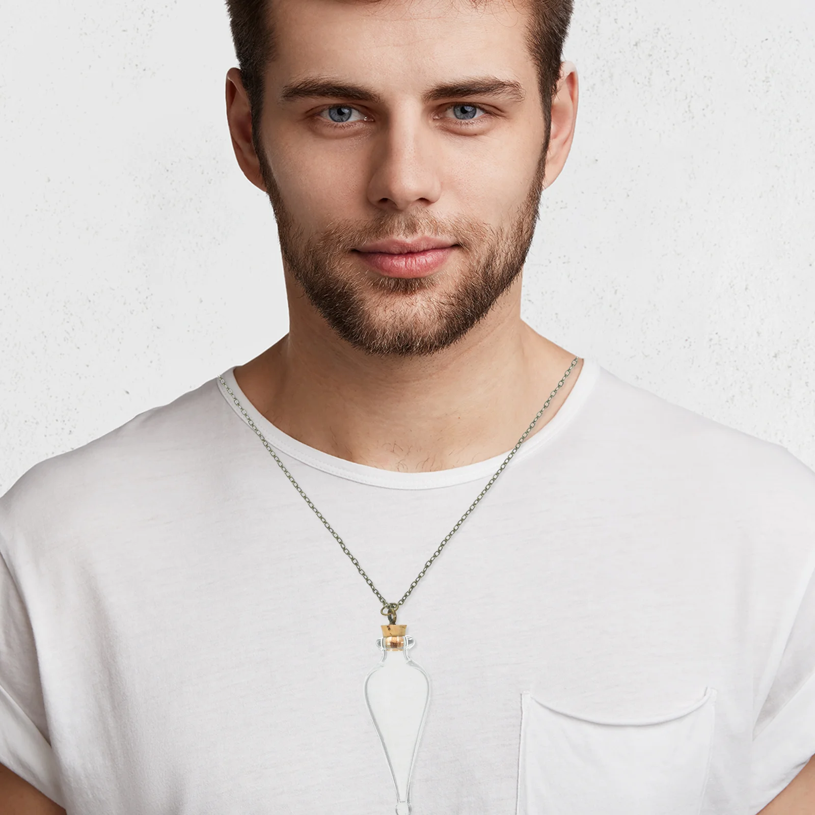 قلادة زجاجية مصغرة على شكل زجاجة جرة صغيرة مع سلسلة لتخزين زيت عطر ميمينتوس ملحقات تزيين مناسبة للسفر