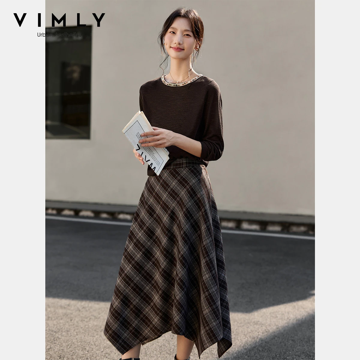 

VIMLY Women's Brown Ribbon Trim Knitted Sweater 2025 Fall Casual Slim Fit Round Neck Pullovers Elegant Full Sleeve Jumpers 75238