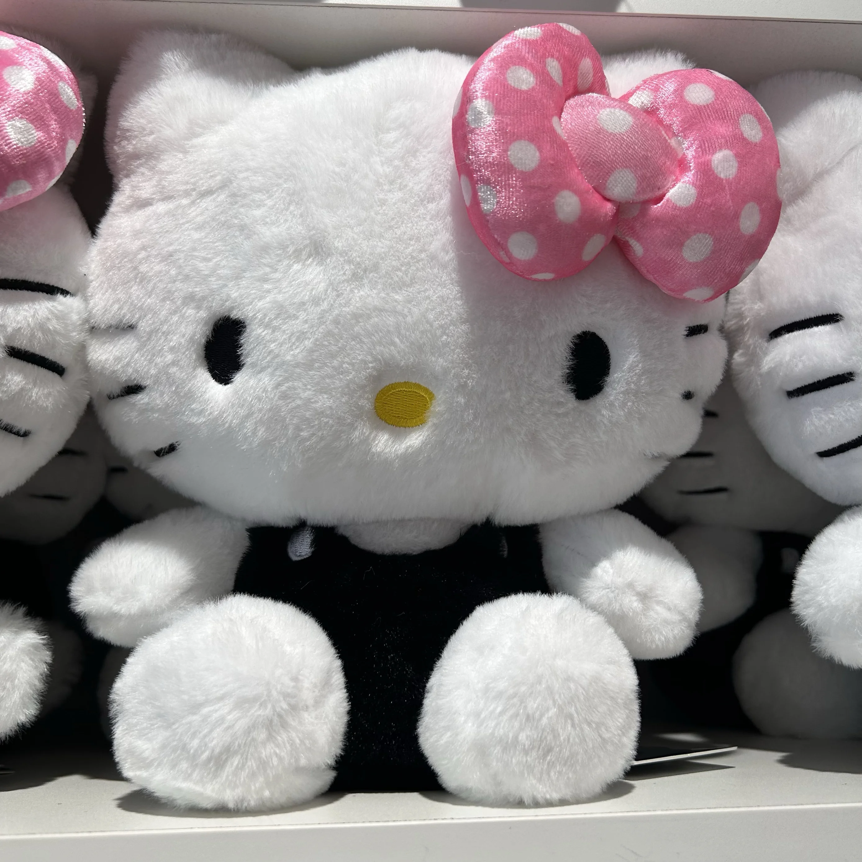 Hello Kitty Black & White Simple Series Seated Side Position Doll MINISO Hello Kitty Plush