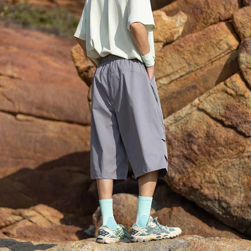 Men's Outdoor Cool Touch Shorts Packable Lightweight Breathable Seven-point Capri Pants Summer Loose Fit Basketball Gym