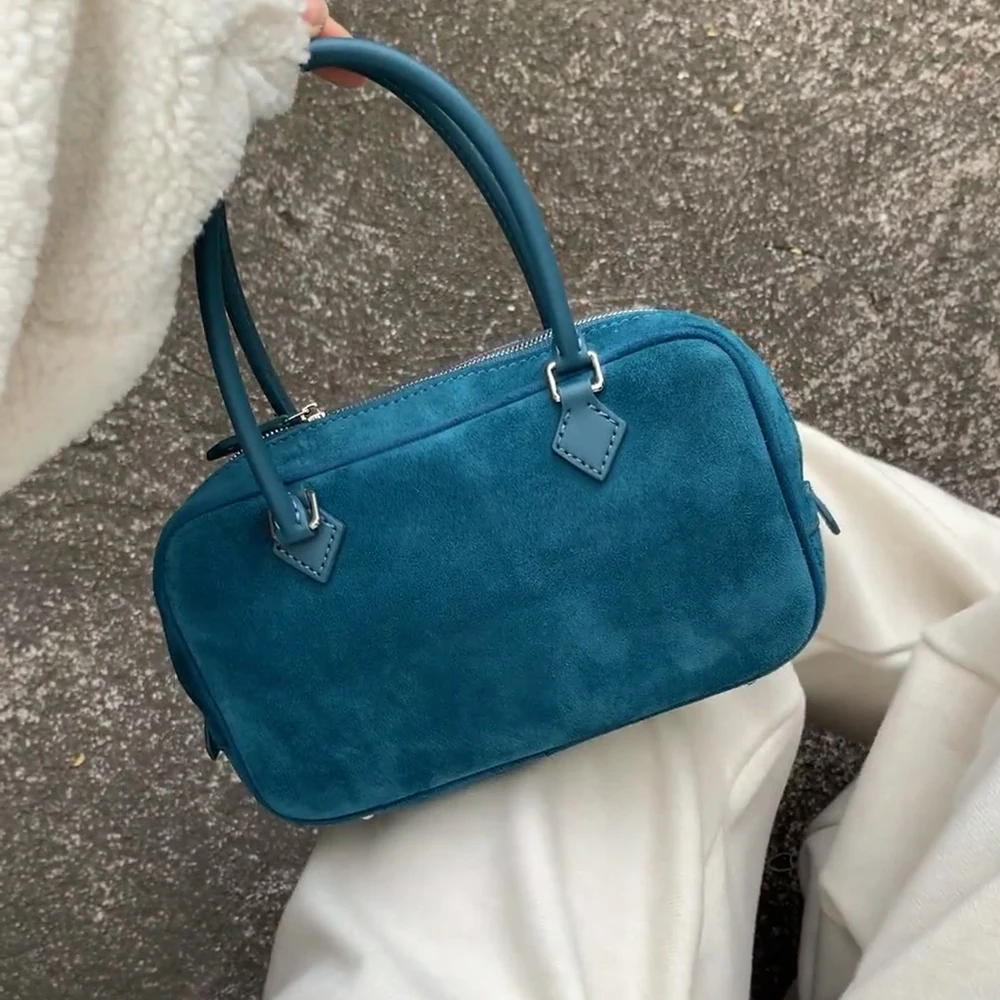 

Suede Boston Bag 2025 New Niche Design Sheepskin High-end Antique One-Shoulder Crossbody Bag Fashion Women's Handheld Square Bag