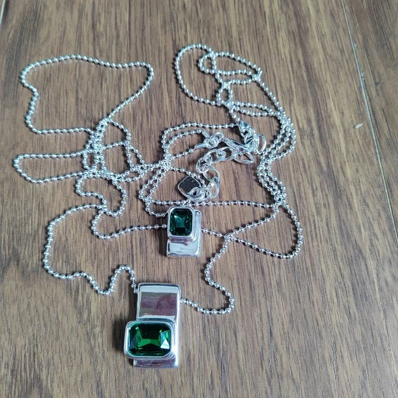 Popular and fashionable multifunctional necklaces, couple accessories, Valentine's Day gifts for the summer of 2025