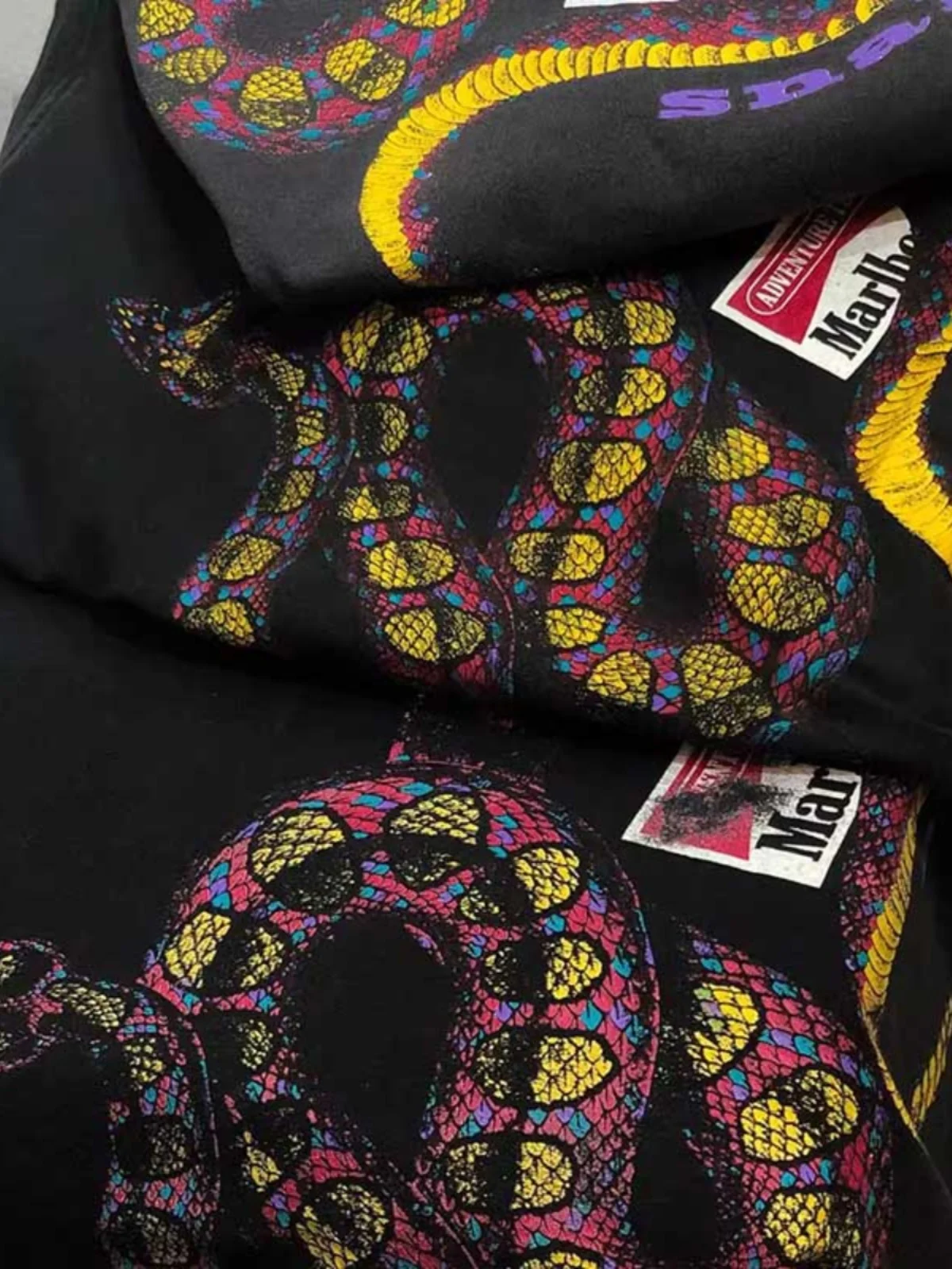 

Женская футболка-накидка из чистого хлопка с винтажным принтом «Спиральная змея», размер L, средней длины, в корейском стиле