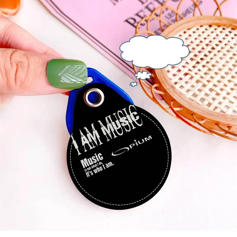 الهيب هوب Playboi Carti أنا الموسيقى بولي Card حامل بطاقة المفاتيح حلقة رئيسية قفل الباب الوصول العلامات بطاقة حافظة مفتاح بطاقة الوصول مفتاح العلامة الدائري