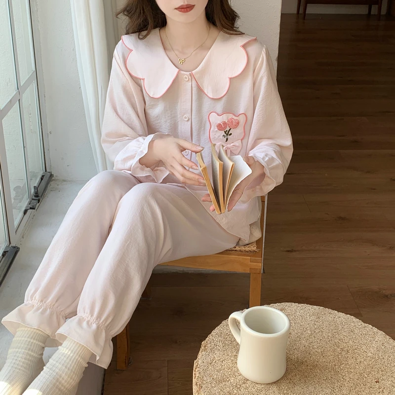 Spring & Autumn New Women\'s Pajamas Crepe Cotton Cute Embroidery Women Home Clothes Soft Loose Doll Collar Pink Bow Sleepwear