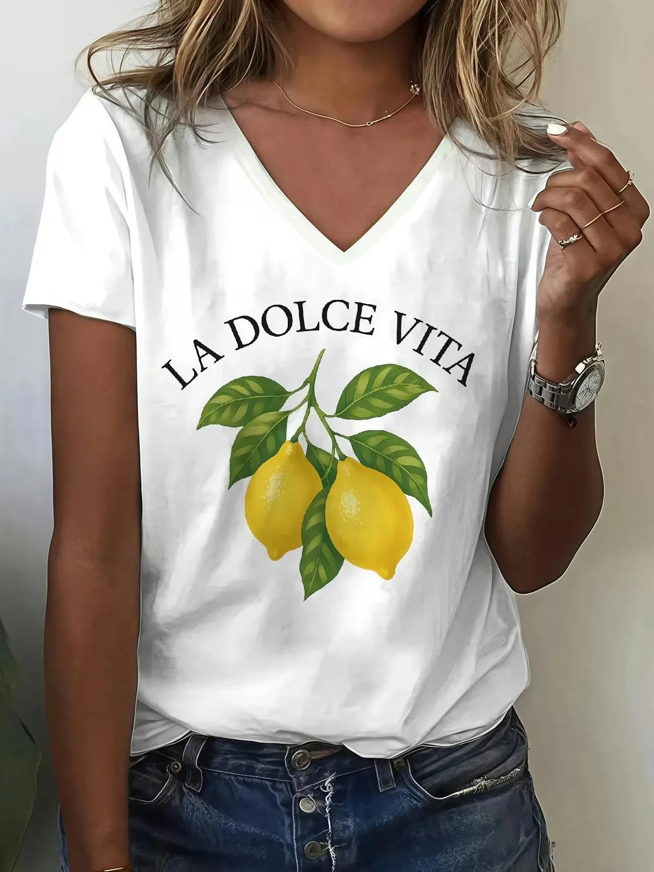 Hot Sale Retro La Dolce Vita Lemon T-shirt V Neck Casual Fashion Y2k Printed T Shirts Women Short Sleeve Tee Shirt V-Neck