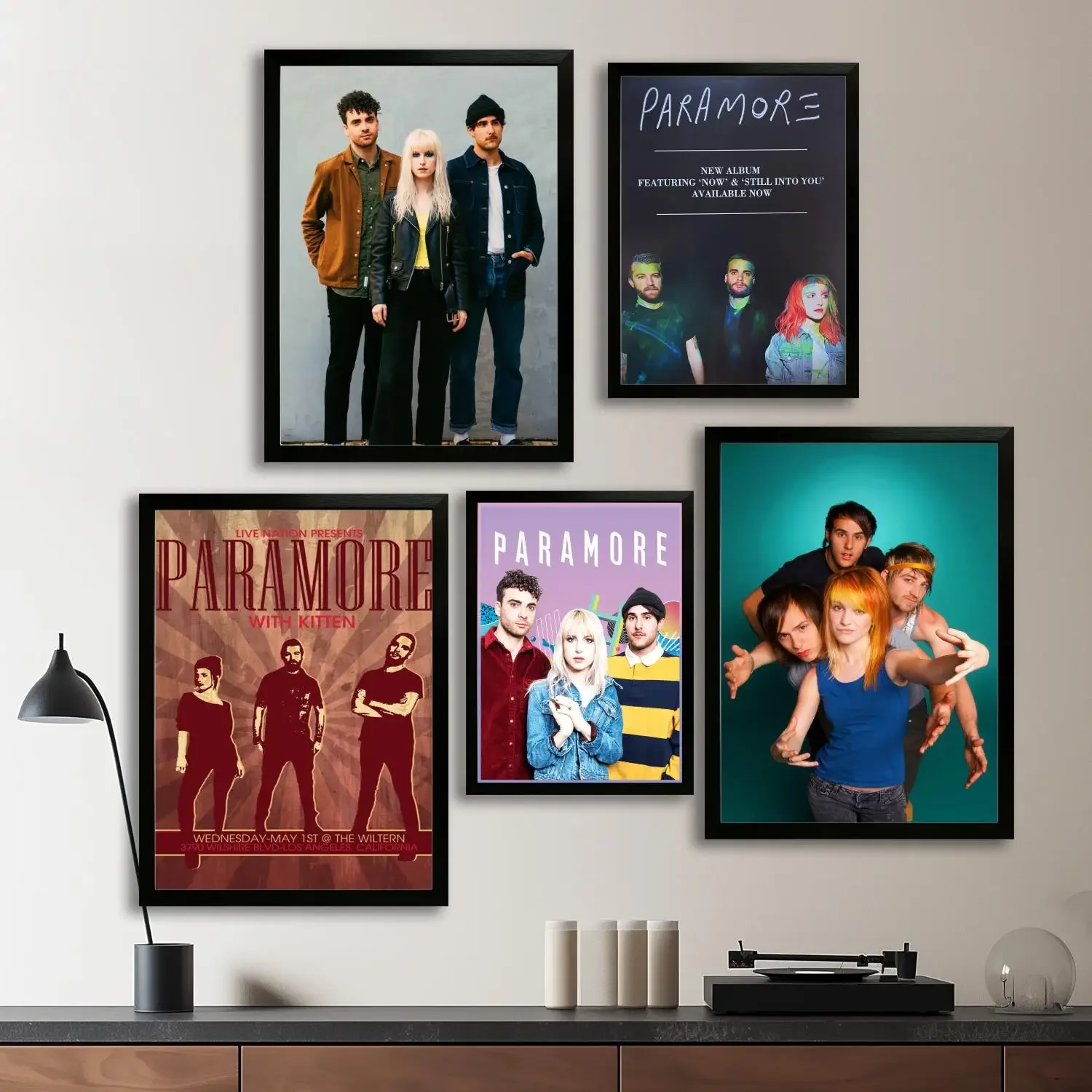 paramore Canvas Art Poster and Wall Art, Picture Print, Modern Family Bedroom Decor, Posters,Decorative painting